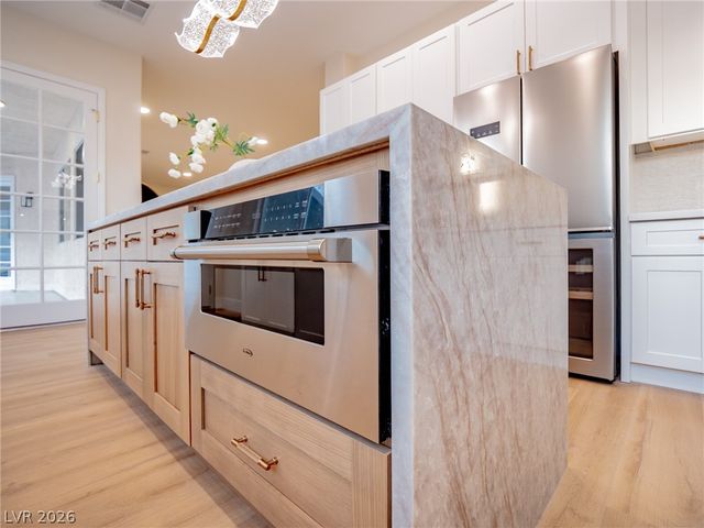 5387 South Conquistador Street, Las Vegas, NV 89148