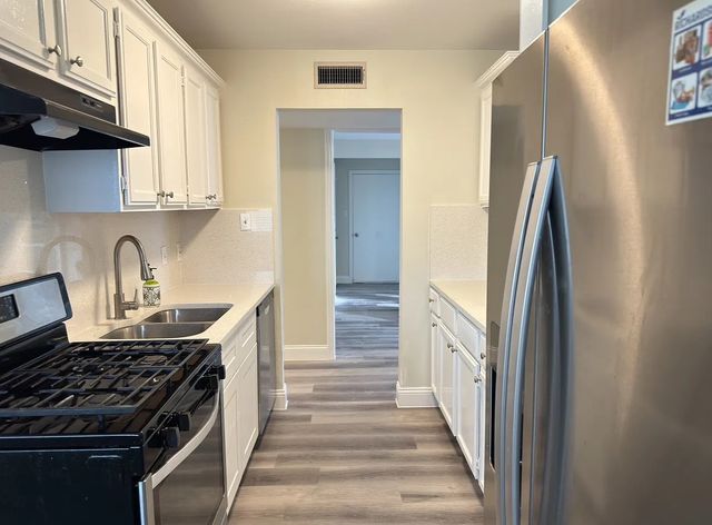 902 Greenbriar ln Drive, Richardson, TX 75080