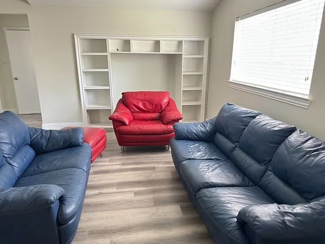 902 Greenbriar ln Drive, Richardson, TX 75080