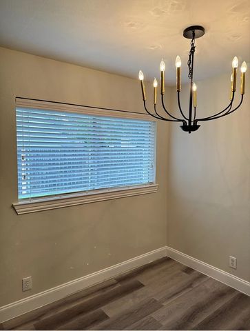 902 Greenbriar ln Drive, Richardson, TX 75080