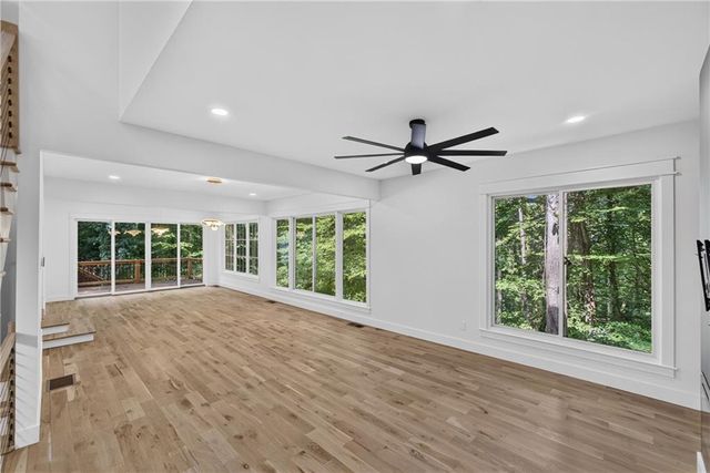 1153 Dawn View Lane NW, Atlanta, GA 30327