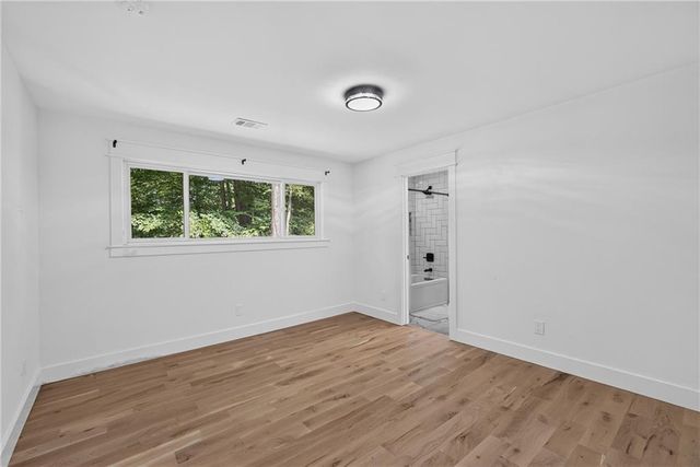 1153 Dawn View Lane NW, Atlanta, GA 30327