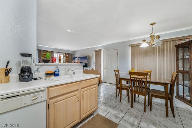 5710 East Tropicana Avenue 1036, Las Vegas, NV 89122