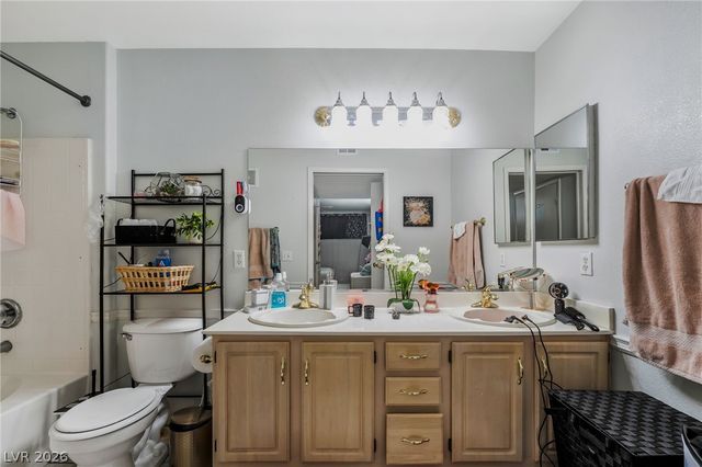 5710 East Tropicana Avenue 1036, Las Vegas, NV 89122