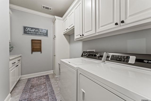 10369 Buddy Gore Rd, Gonzales, LA 70737