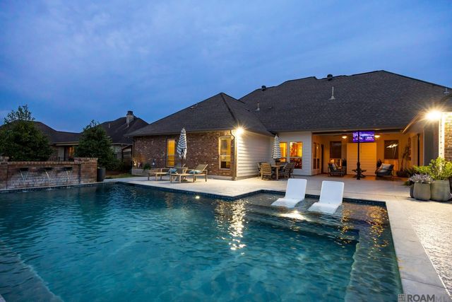 10369 Buddy Gore Rd, Gonzales, LA 70737