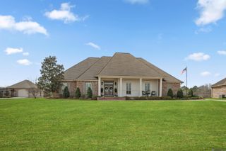 10369 Buddy Gore Rd, Gonzales, LA 70737