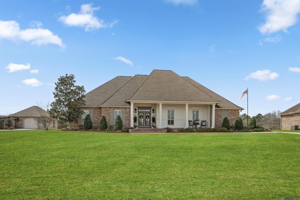 10369 Buddy Gore Rd, Gonzales, LA 70737