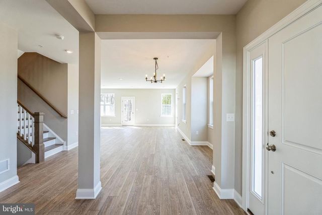 1 IRONWOOD DR, Royersford, PA 19468