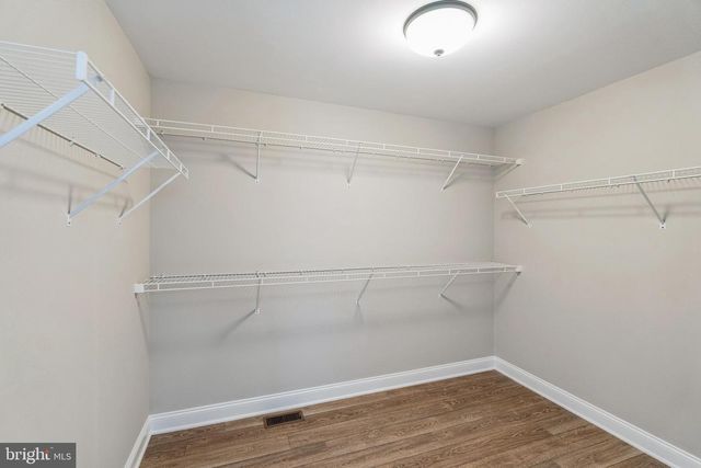 1 IRONWOOD DR, Royersford, PA 19468