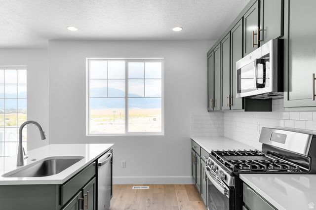 6719 N DESERT CRK, Eagle Mountain, UT 84005