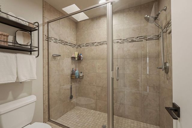 4071 Five Mile Dr, Stockton, CA 95219