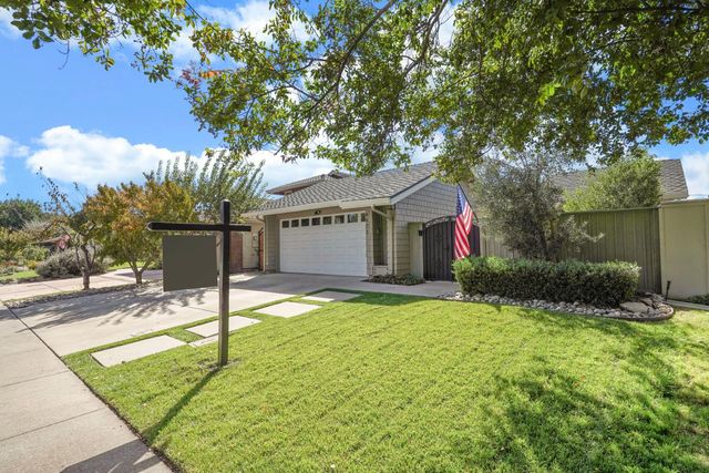 4071 Five Mile Dr, Stockton, CA 95219