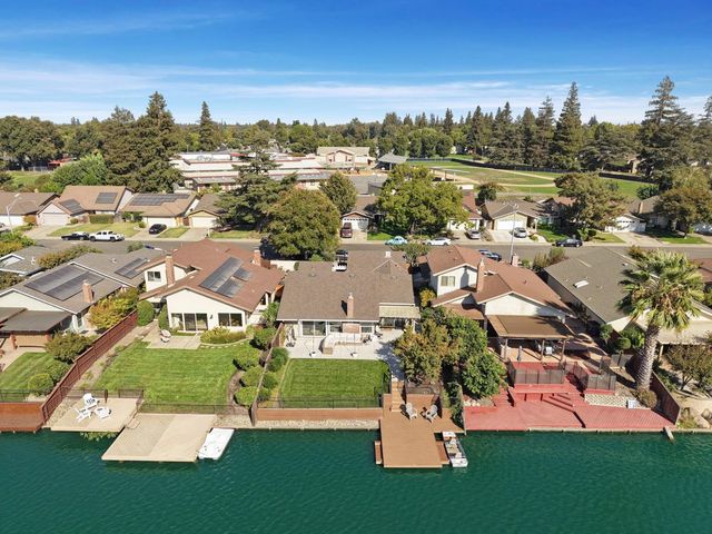 4071 Five Mile Dr, Stockton, CA 95219