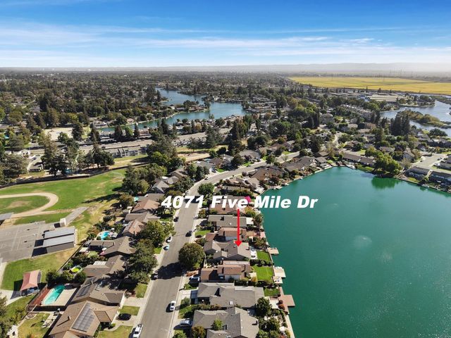 4071 Five Mile Dr, Stockton, CA 95219