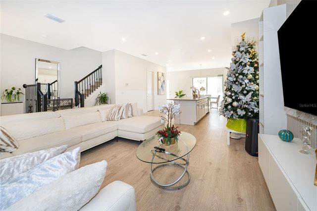 16745 HAMLIN VISTA ALLEY, Winter Garden, FL 34787