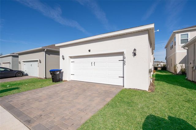 16745 HAMLIN VISTA ALLEY, Winter Garden, FL 34787