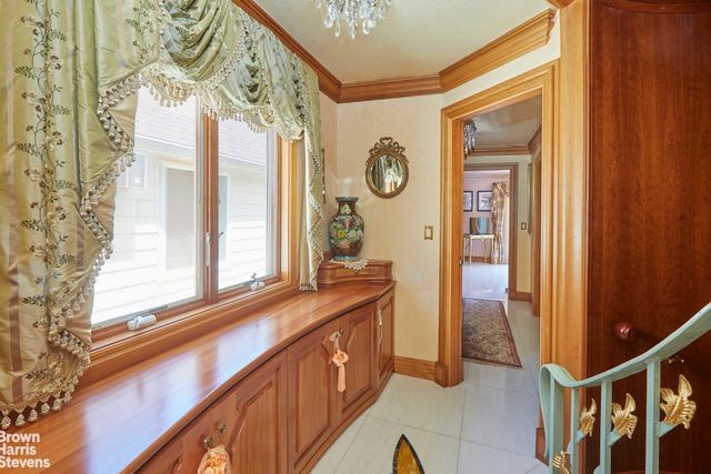 1068 82ND Street, New York City, NY 11228