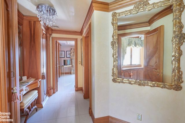 1068 82ND Street, New York City, NY 11228