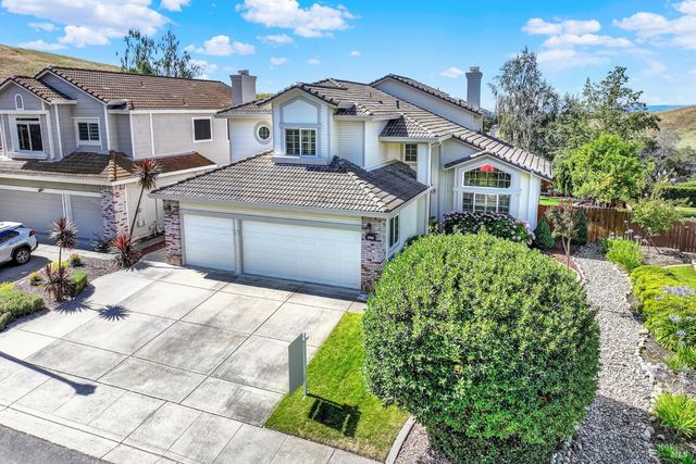 3109 Sonoma Valley Dr, Fairfield, CA 94534