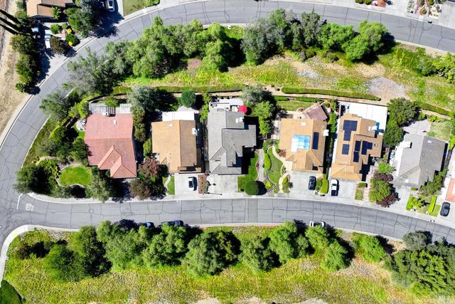 3109 Sonoma Valley Dr, Fairfield, CA 94534