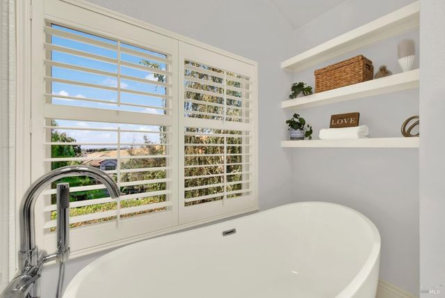 3109 Sonoma Valley Dr, Fairfield, CA 94534