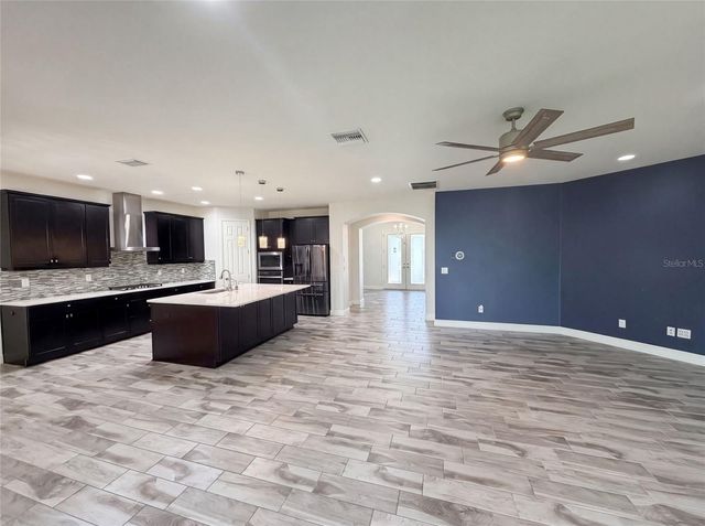 21797 BRISKE MORNING AVENUE, Land O Lakes, FL 34637