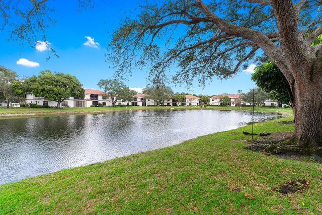 4677 Carambola Circle N 2758, Coconut Creek, FL 33066