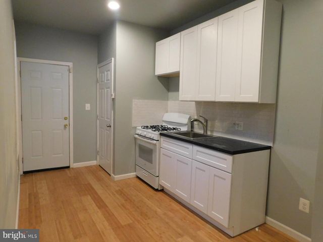 4215 PARRISH ST, Philadelphia, PA 19104