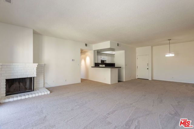 8180 Manitoba Street 304, Playa Del Rey (los Angeles), CA 90293