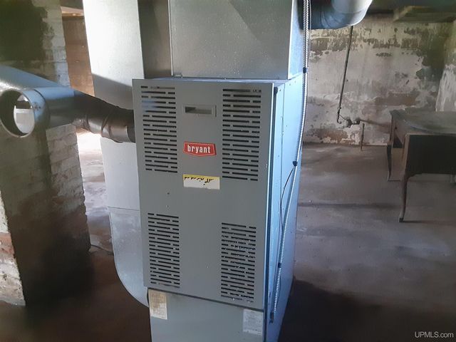 1700 Florence Street, Ironwood, MI 49938