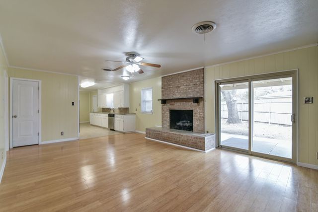 7233 Overhill Road, Fort Worth, TX 76116