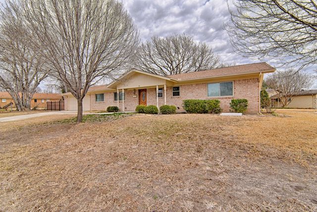 7233 Overhill Road, Fort Worth, TX 76116