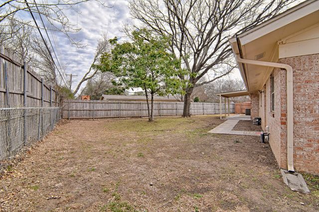 7233 Overhill Road, Fort Worth, TX 76116