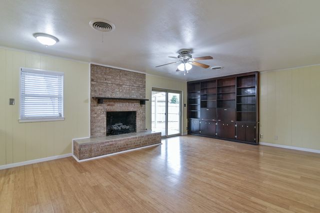 7233 Overhill Road, Fort Worth, TX 76116