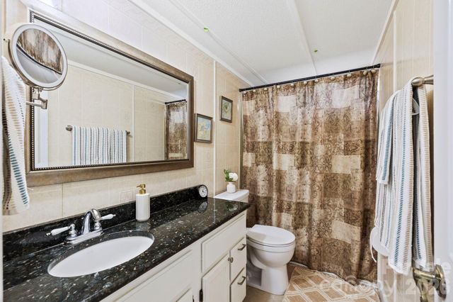 12 Timbers Edge Lane, Fairview, NC 28730