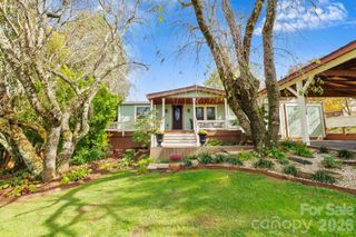 12 Timbers Edge Lane, Fairview, NC 28730