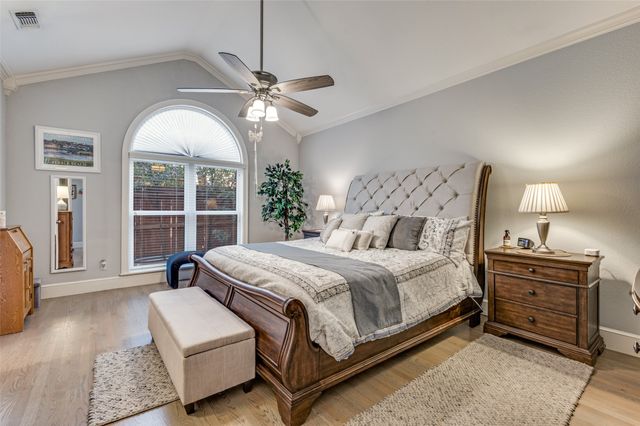 10654 Pagewood Drive, Dallas, TX 75230