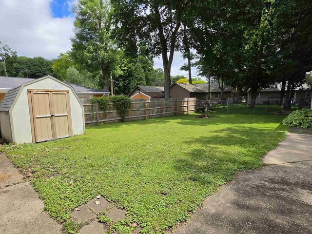 2404 GMEINER ROAD, Appleton, WI 54915