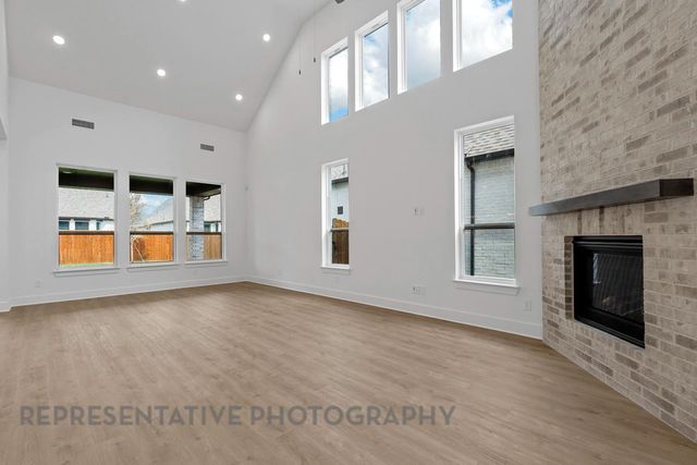 1412 White Daisy LN, Georgetown, TX 78628