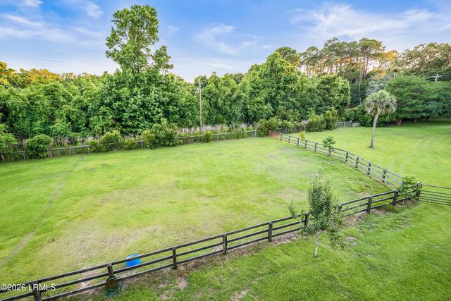 36 Avenue Of Oaks, St. Helena Island, SC 29920