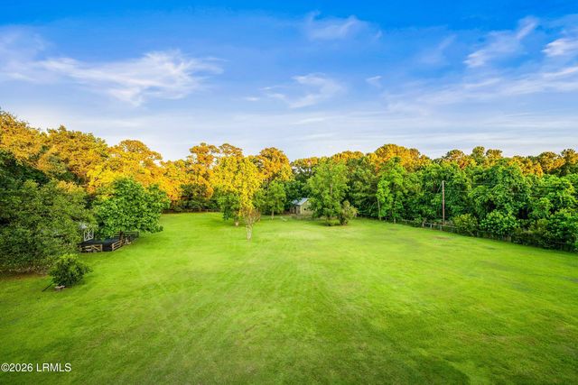 36 Avenue Of Oaks, St. Helena Island, SC 29920