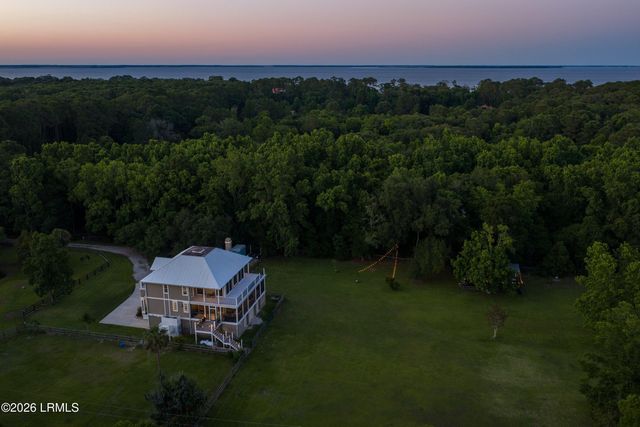 36 Avenue Of Oaks, St. Helena Island, SC 29920
