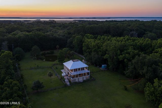 36 Avenue Of Oaks, St. Helena Island, SC 29920