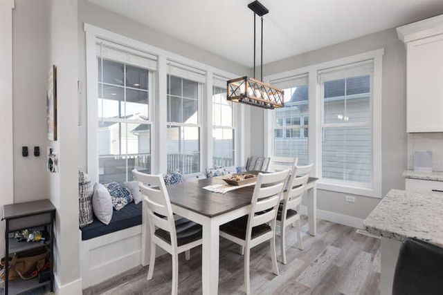 12 Cottage Green, Ottawa, IL 61350