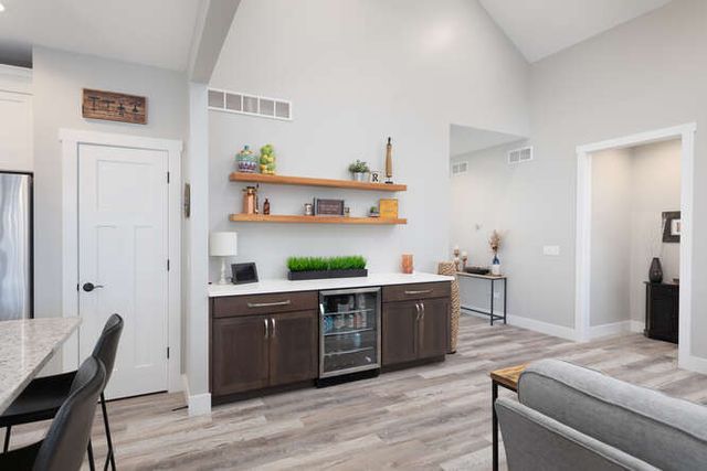 12 Cottage Green, Ottawa, IL 61350