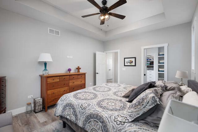 12 Cottage Green, Ottawa, IL 61350