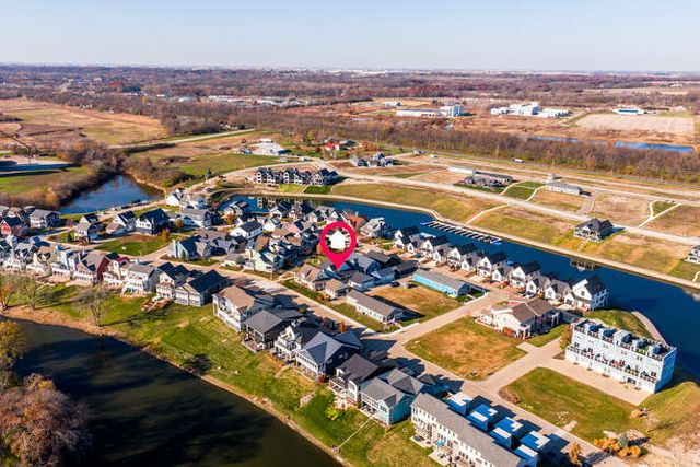 12 Cottage Green, Ottawa, IL 61350