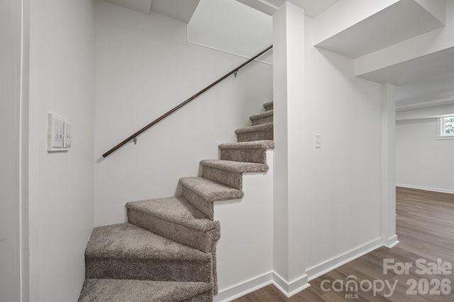 5000 Hoover Drive, Charlotte, NC 28269