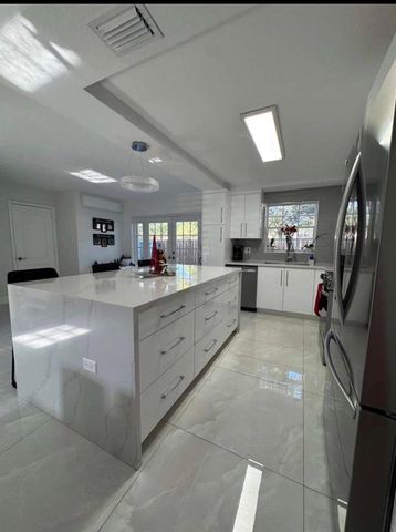 12181 SW 49th Court, Cooper City, FL 33330